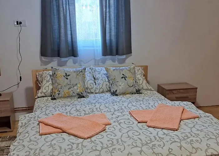 Mokrogorska Kuca * 莫克拉戈拉